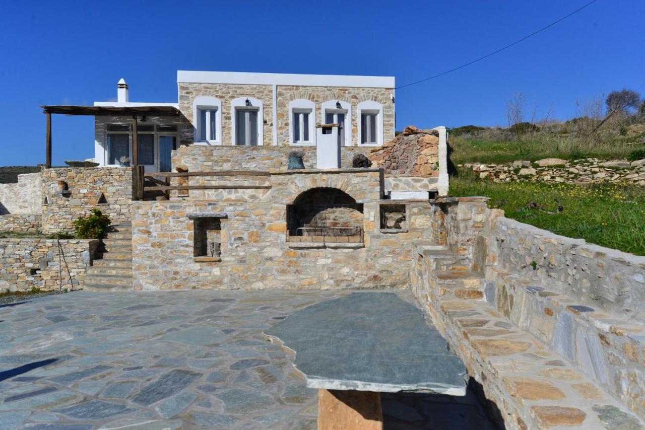 George Farmhouse Chrousa Luaran gambar